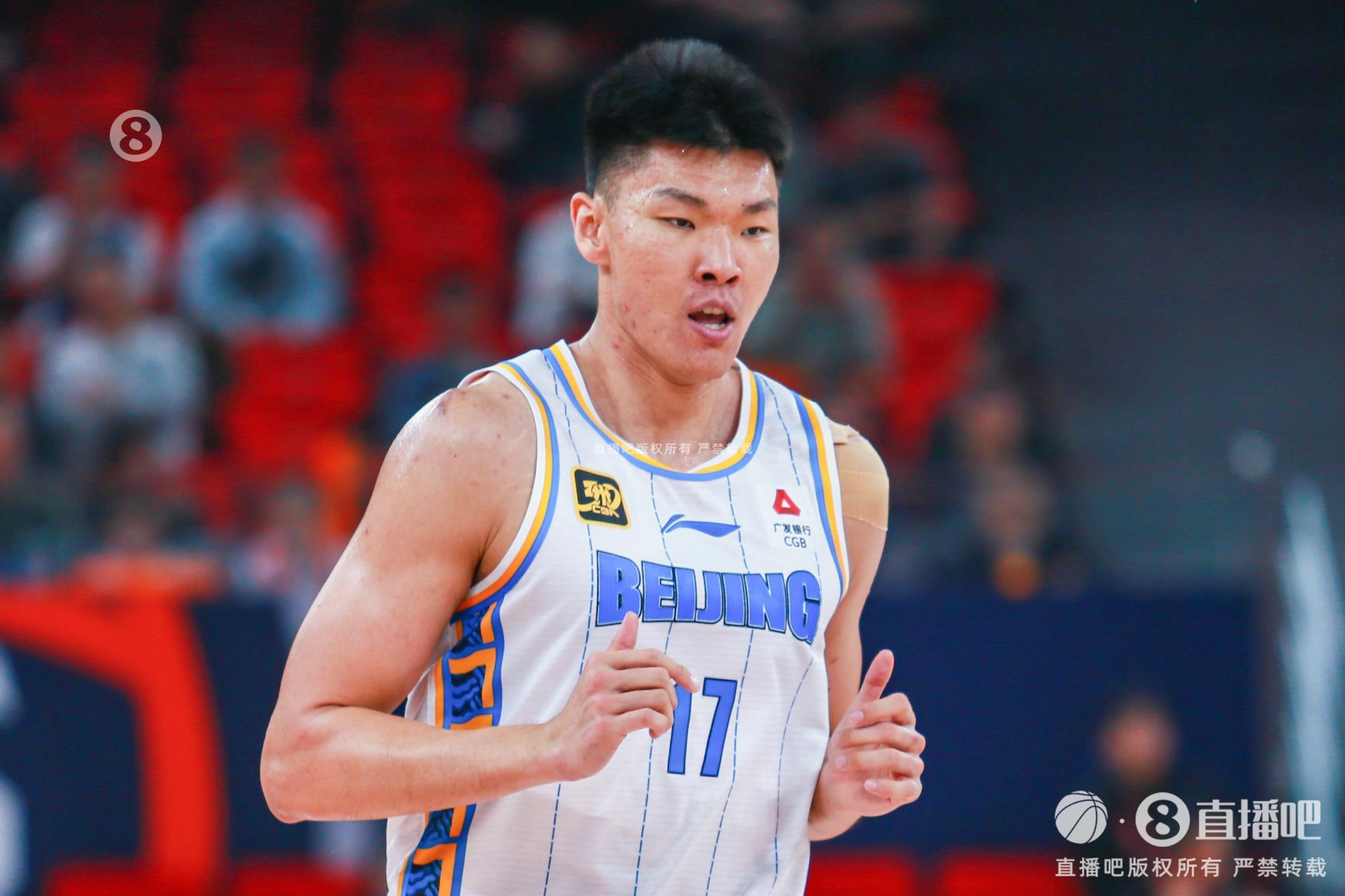 進攻端把握機會不錯！范子銘10投7中貢獻16分3助攻